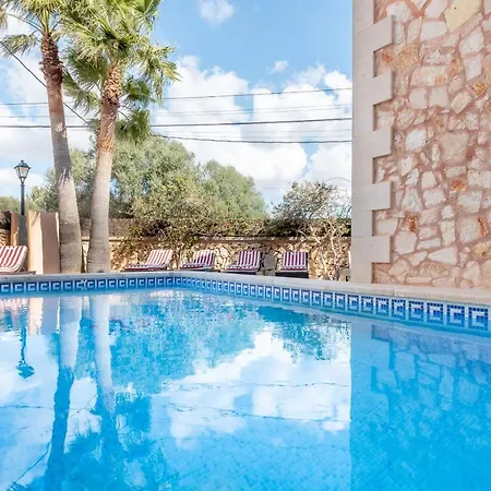 Es Canto Holiday home